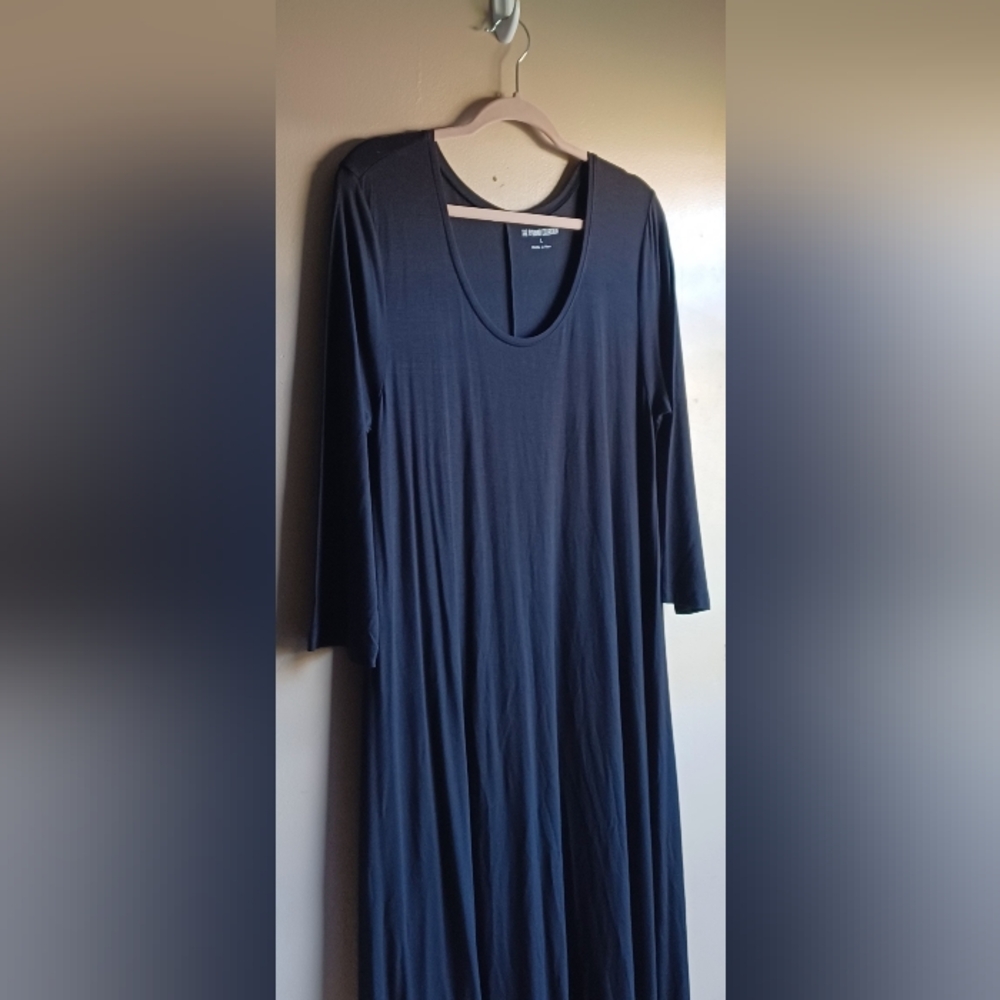 THE PYRAMID COLLECTION DRESS - Picture 3 of 5